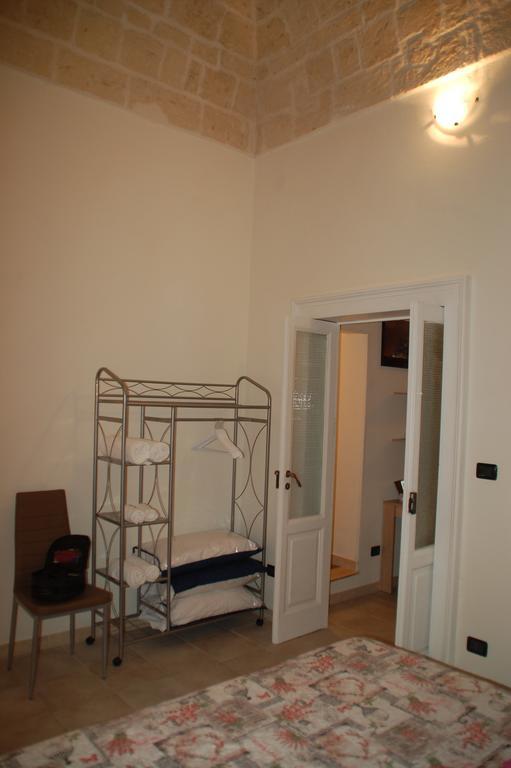 B&B Emily Бриндизи Экстерьер фото